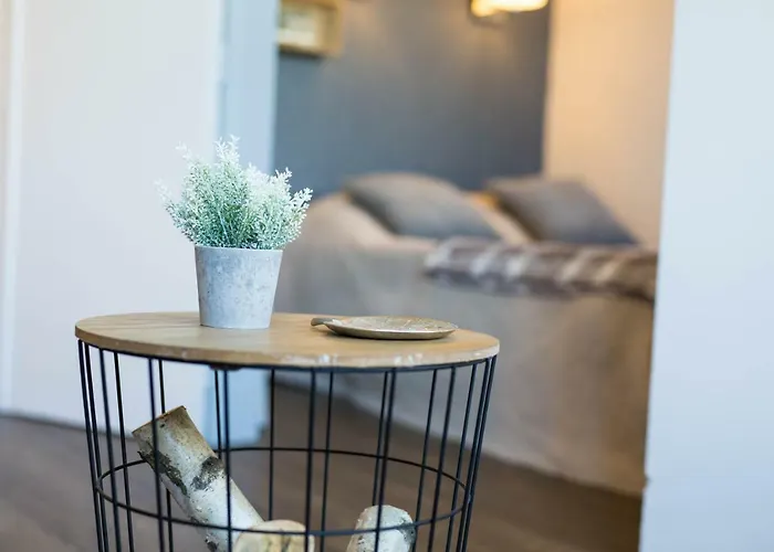 Au Pied Du Mont-blanc -