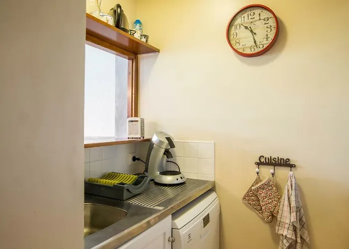 Au Pied Du Mont-blanc -